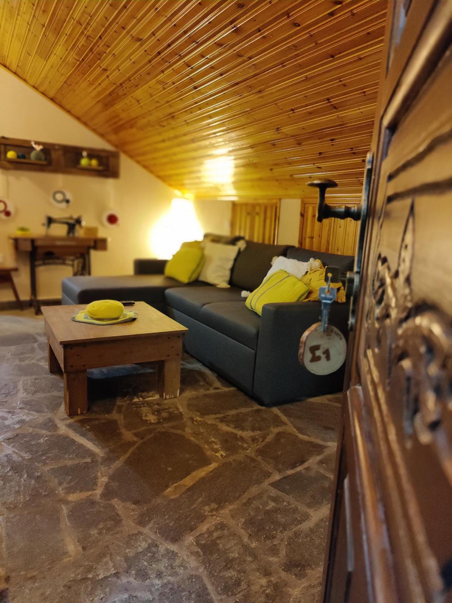 Guesthouse Theodorou Eláti Buitenkant foto
