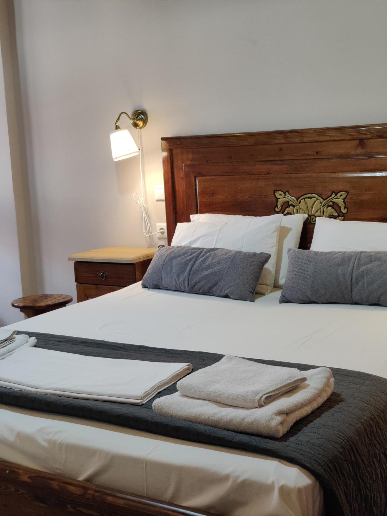 Guesthouse Theodorou Eláti Buitenkant foto
