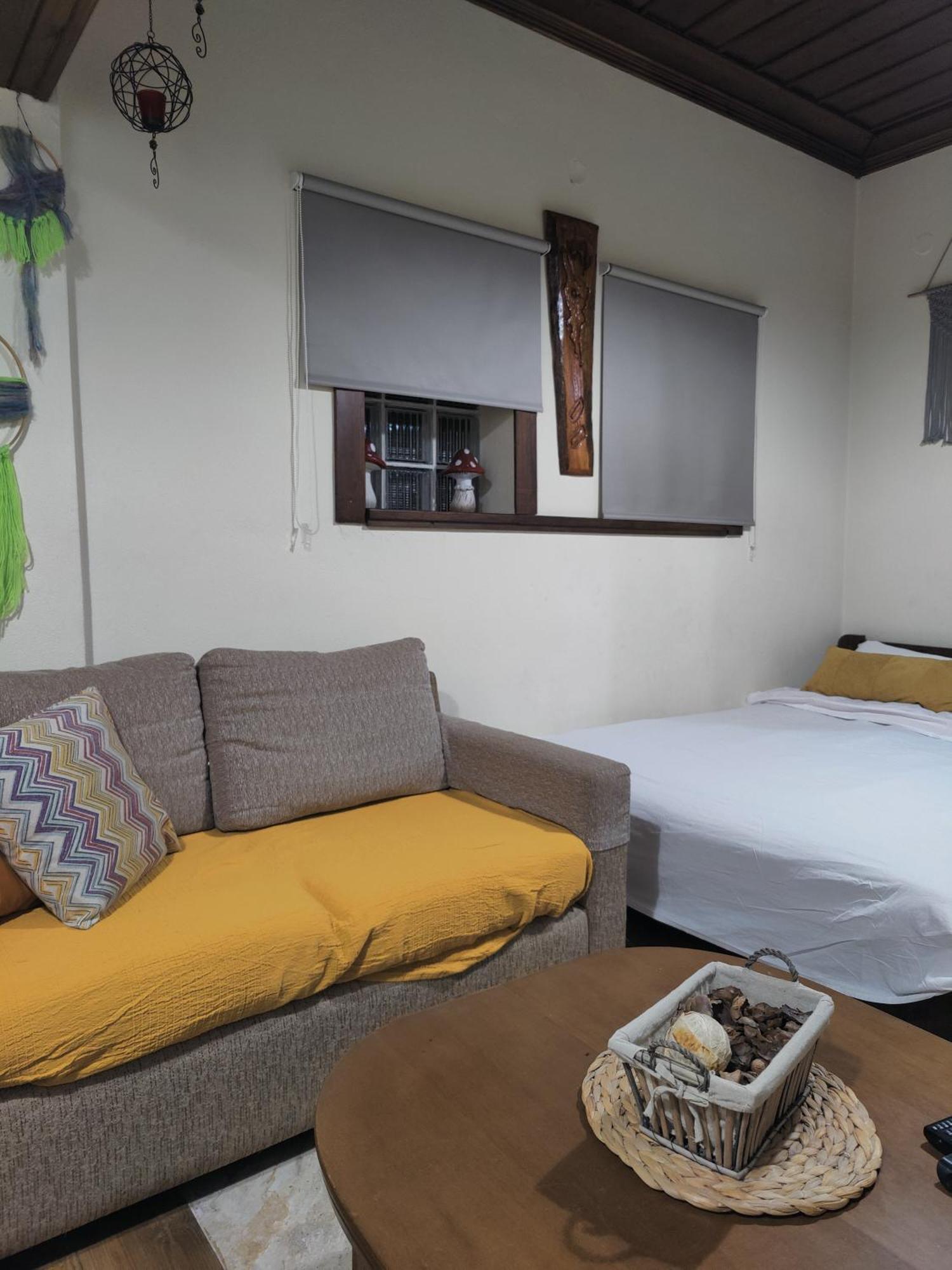 Guesthouse Theodorou Eláti Buitenkant foto