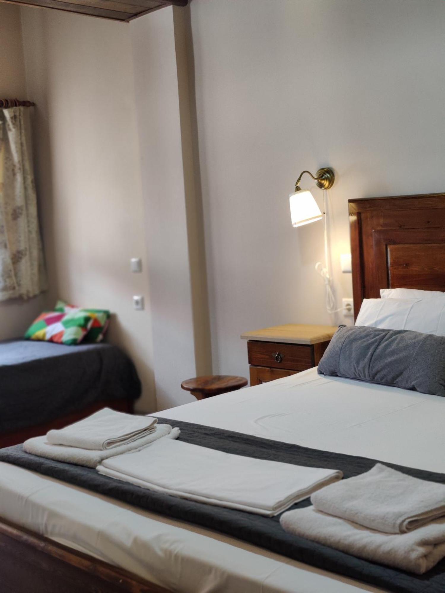 Guesthouse Theodorou Eláti Buitenkant foto