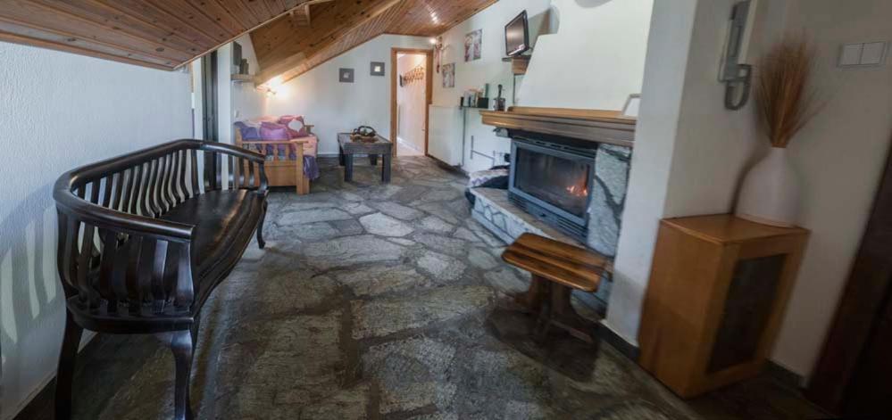 Guesthouse Theodorou Eláti Buitenkant foto