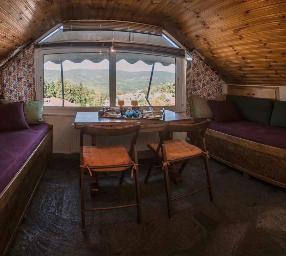 Guesthouse Theodorou Eláti Buitenkant foto